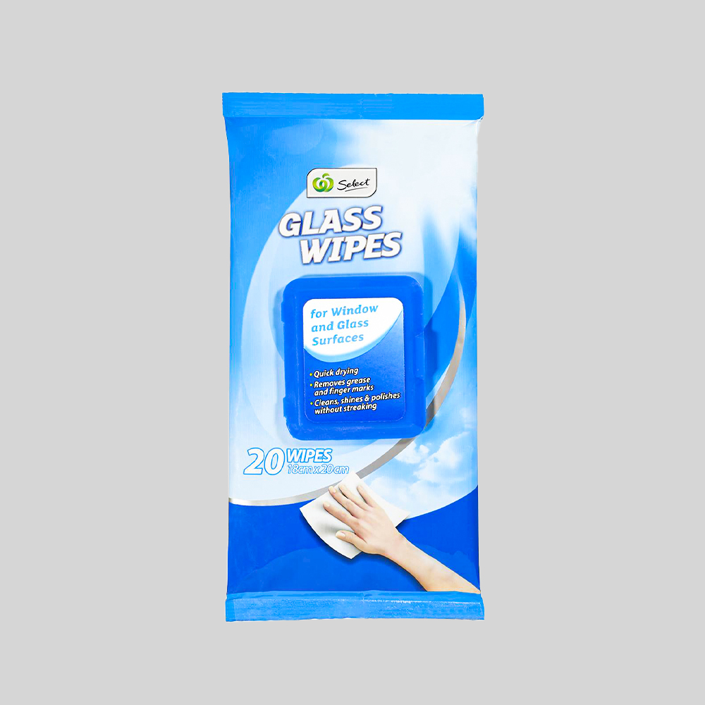 Wood-pulp glass cleaner wipes
